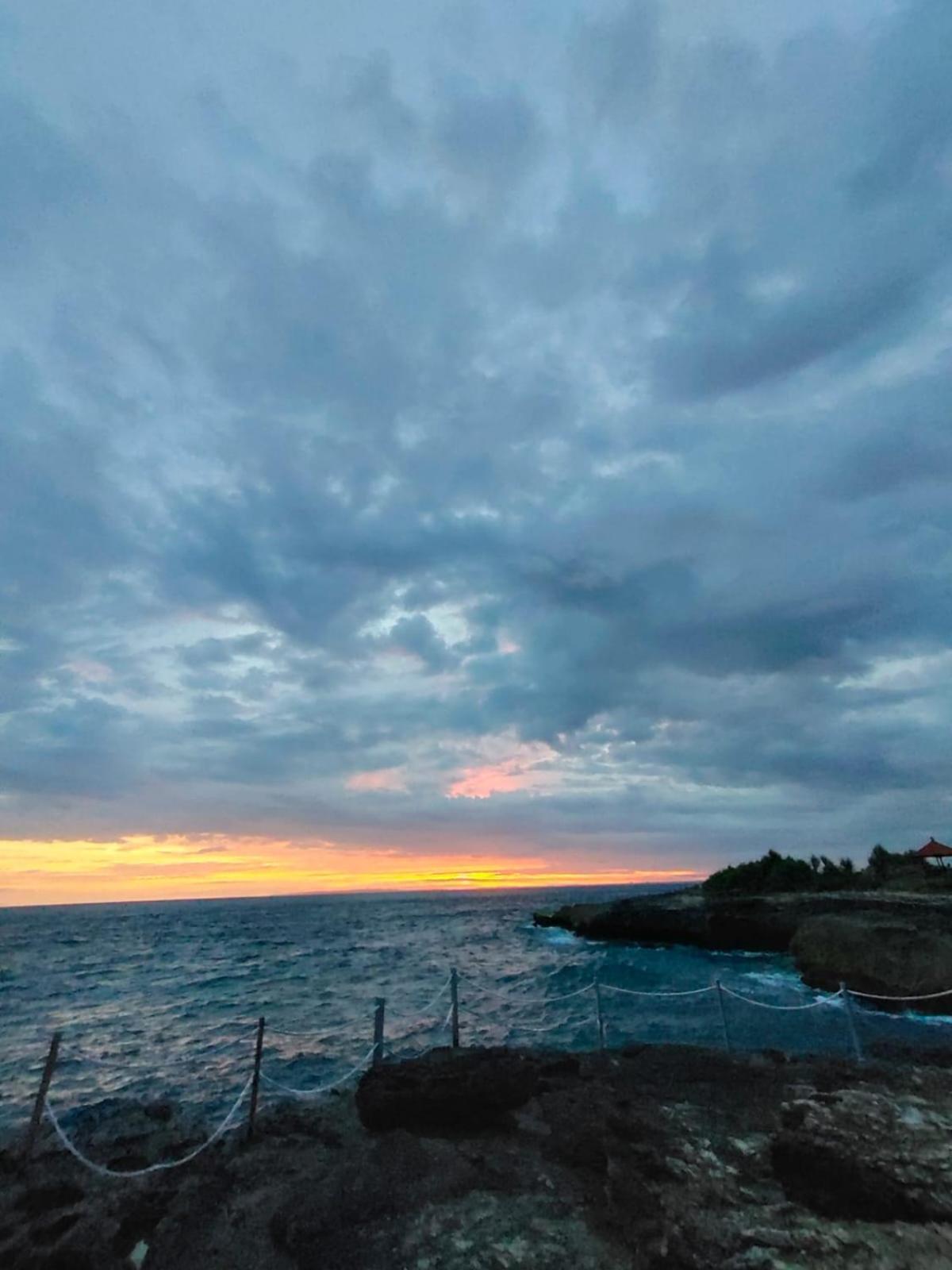 The Canda Mushroom Beach Lembongan Exterior photo