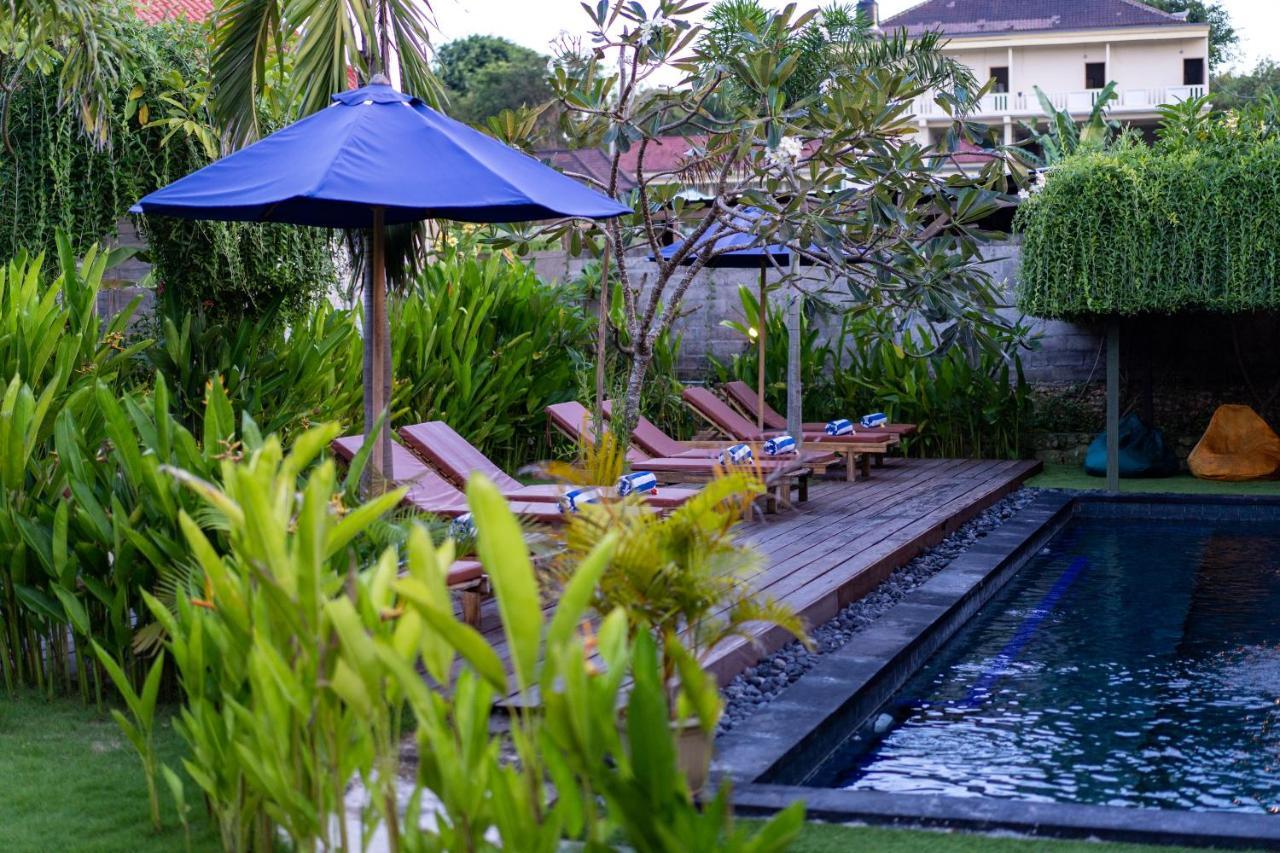 The Canda Mushroom Beach Lembongan Exterior photo